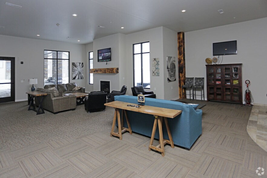 More Photos Of 1220-1250 27th Ave NW, Minot Apartments For Sale