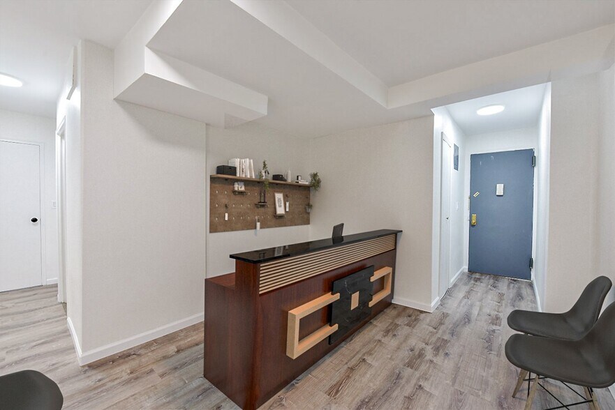 More Photos Of 150 E 37th St, New York Apartments For Lease