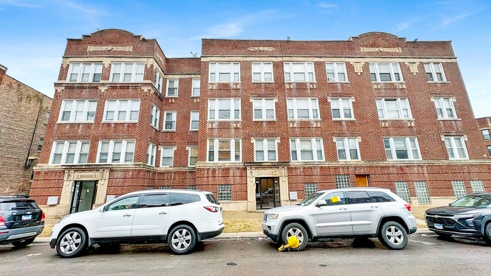 Primary Photo Of 6750 S Merrill Ave, Chicago Apartments For Sale