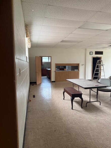 More Photos Of 15109 S Dillman St, Plainfield Religious Facility For Sale