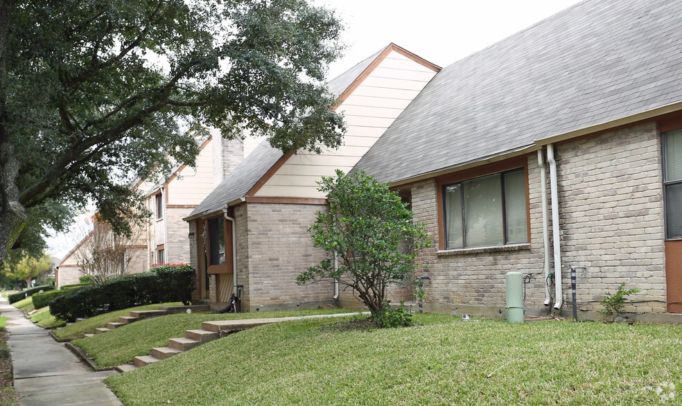 More Photos Of 15357 W Little York Rd, Houston Apartments For Sale