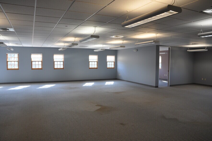 More Photos Of 3124 Wilmington Rd, New Castle Medical For Lease