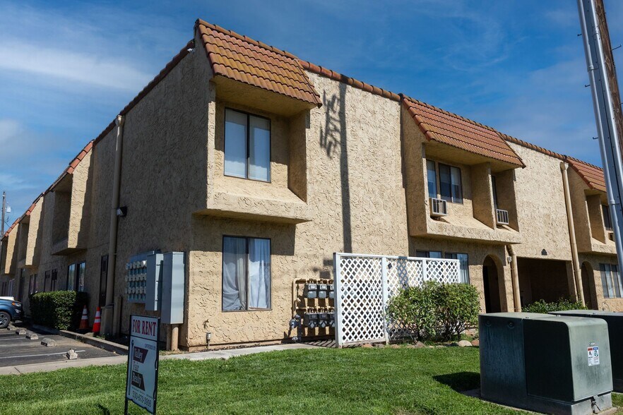 More Photos Of 1101-1107 Ramirez St, Marysville Apartments For Sale