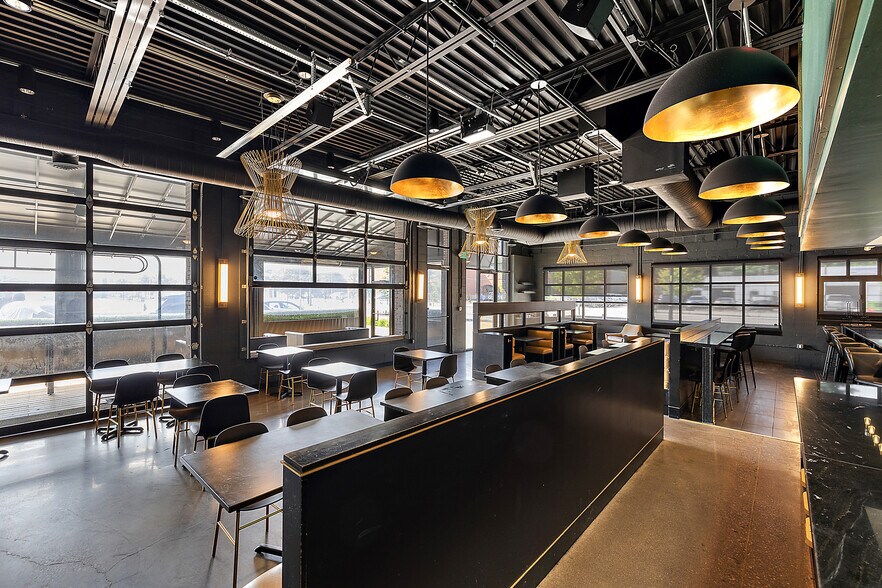 More Photos Of 20050 Livernois Ave, Detroit Restaurant For Sale