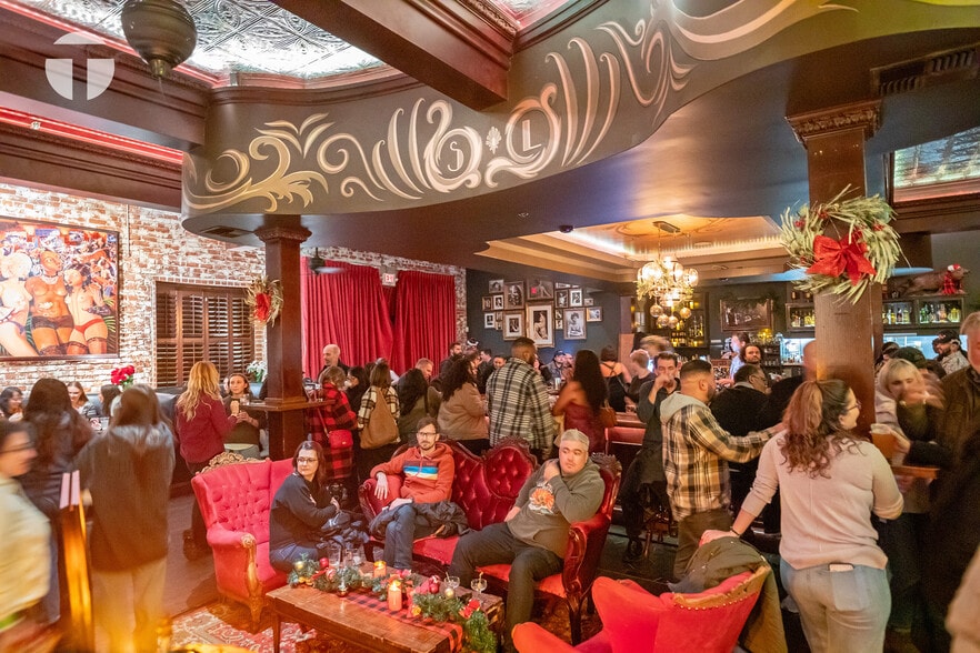 More Photos Of 1409 R St, Sacramento Storefront Retail Residential For Sale