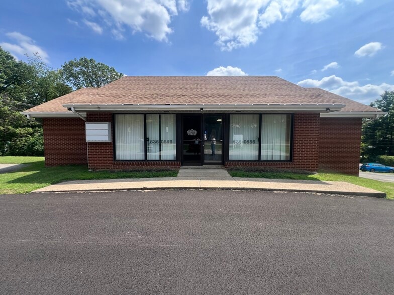 More Photos Of 8200 Perry Hwy, Pittsburgh Freestanding For Sale