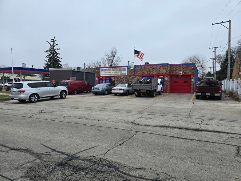 Primary Photo Of 1580 S Cora St, Des Plaines Warehouse For Sale