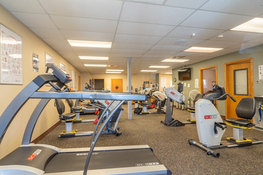 More Photos Of 660 S Coolidge St, Moses Lake Office For Sale