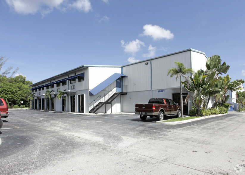 Primary Photo Of 10871 NW 52nd St, Sunrise Warehouse For Lease