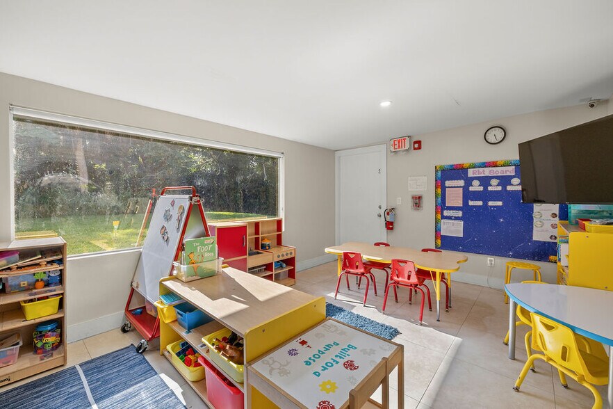 More Photos Of 6708 Gaddy St, Fort Pierce Daycare Center For Sale