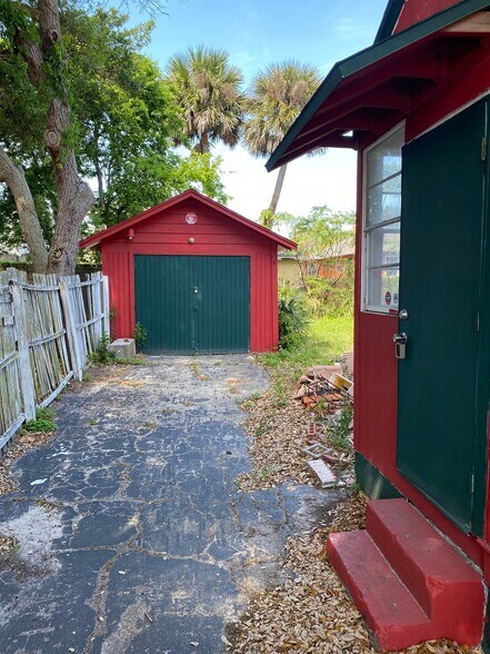 More Photos Of 415 Braddock Ave, Daytona Beach Multifamily For Sale