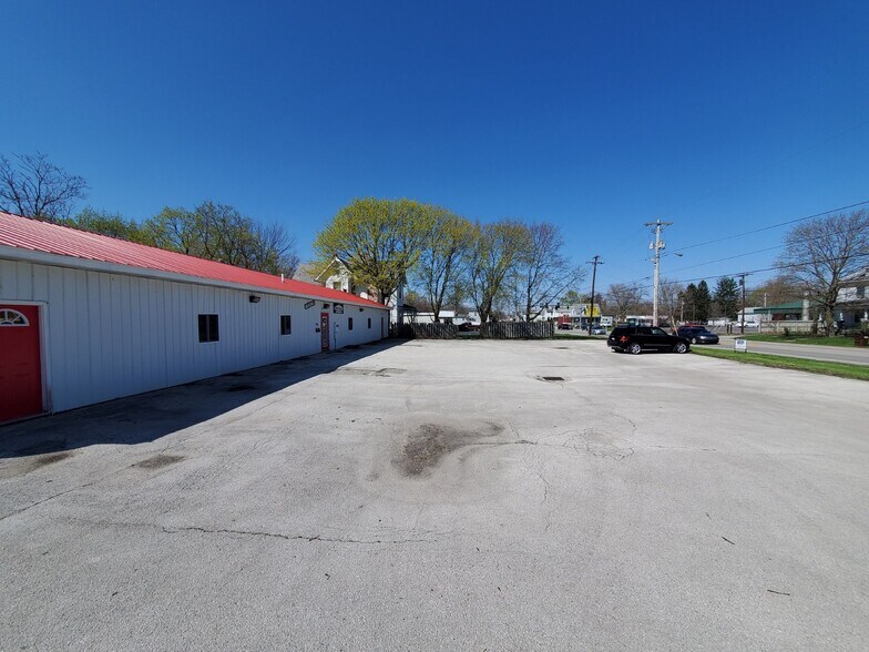 More Photos Of 726 S Blanchard St, Findlay Carwash For Sale