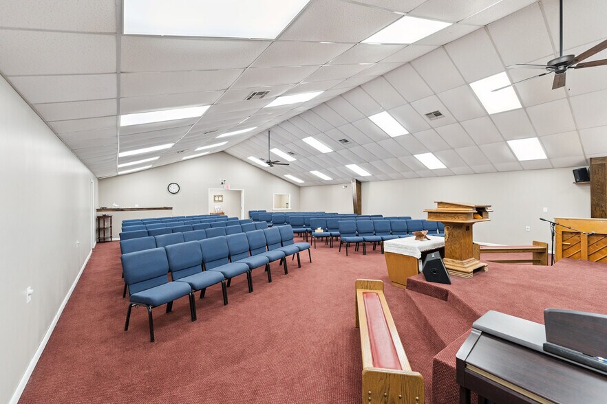 More Photos Of 16404 E Highway 20, Claremore Religious Facility For Sale