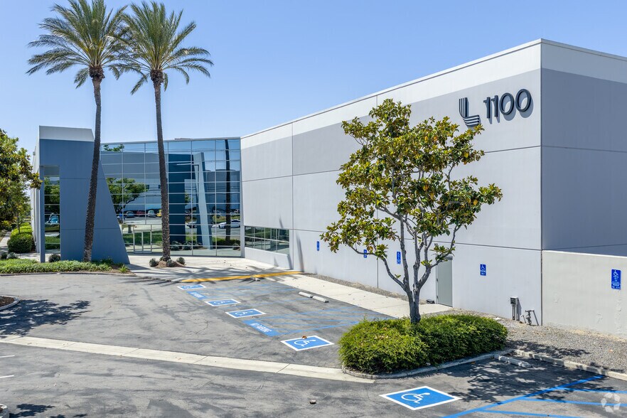 More Photos Of 1100 S Etiwanda Ave, Ontario Warehouse For Lease