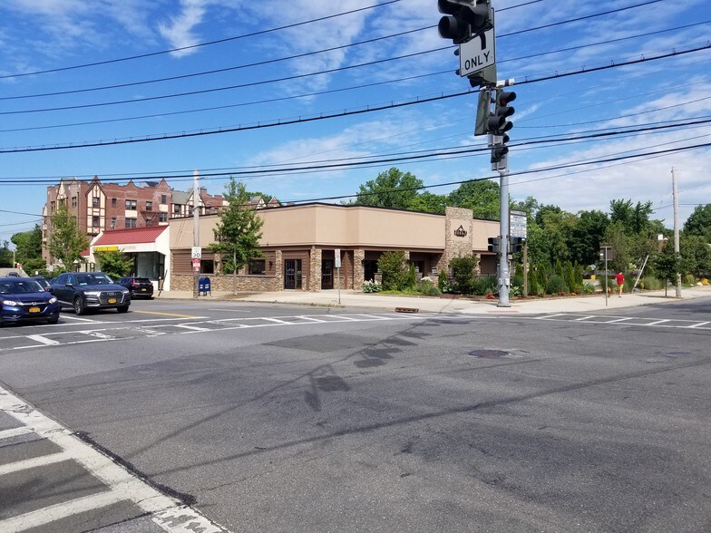 More Photos Of 626 E Boston Post Rd, Mamaroneck Unknown For Lease