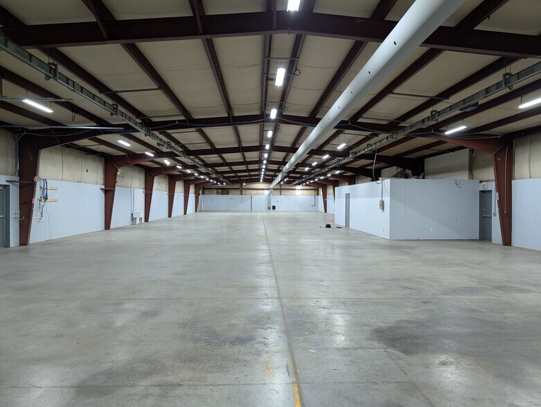 More Photos Of 4089 Pepperell Way, Dublin Manufacturing For Lease