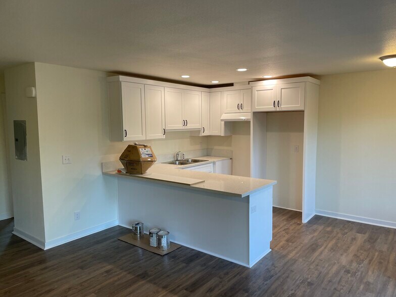 More Photos Of 1568 Minor Rd, Kelso Apartments For Sale