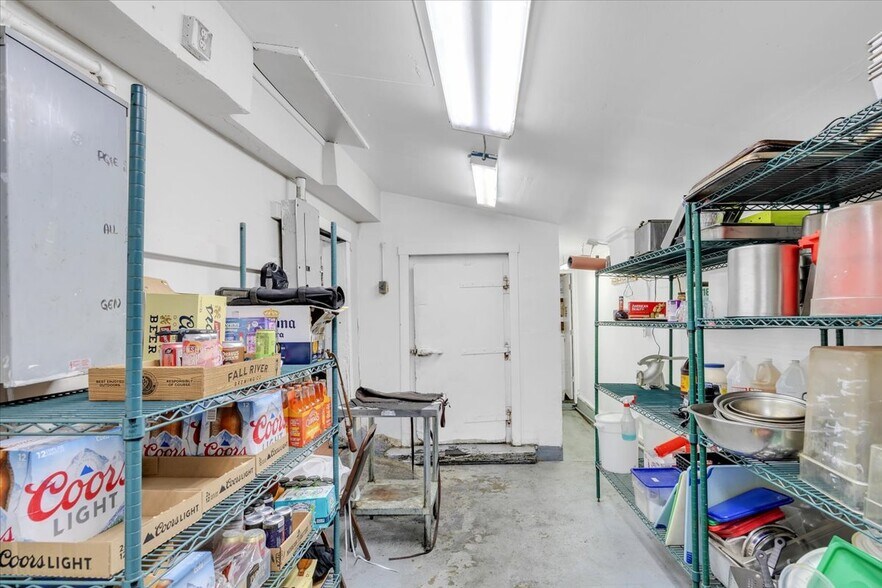 More Photos Of 1051 Hwy 4, Arnold General Retail For Sale