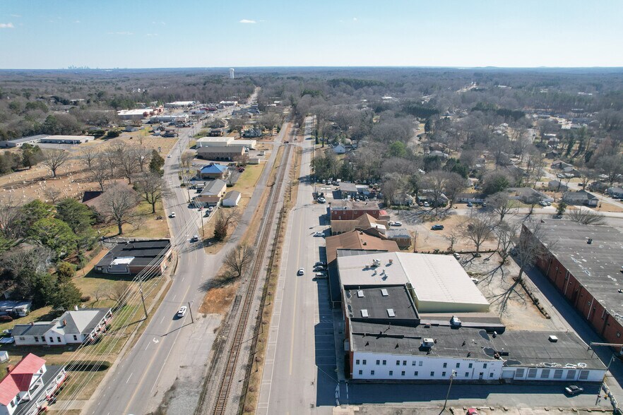 More Photos Of , Stanley General Retail For Sale