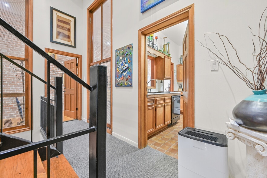 More Photos Of 217 23rd St, Galveston Apartments For Sale