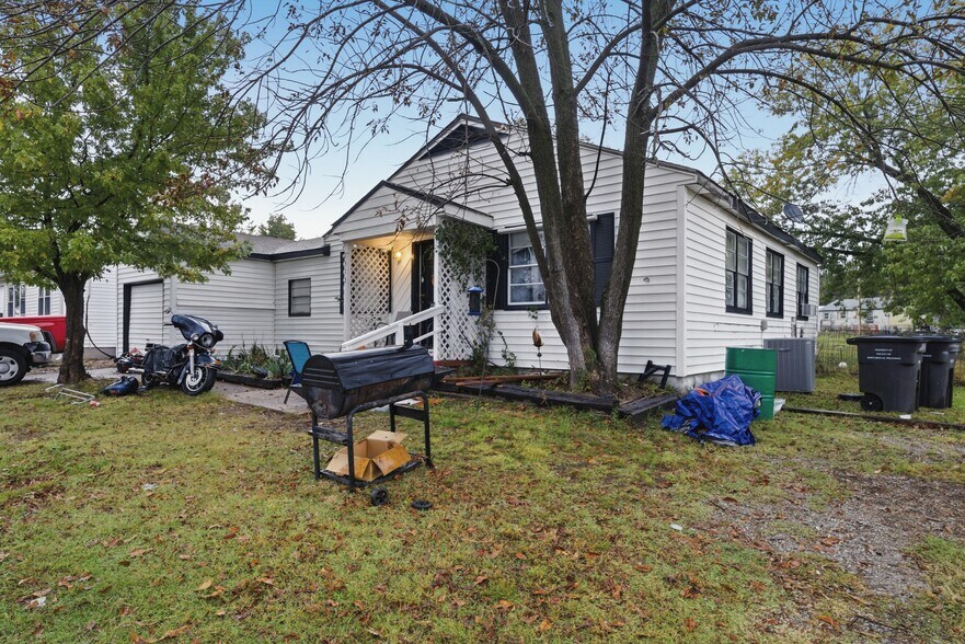 More Photos Of , Bartlesville Unknown For Sale