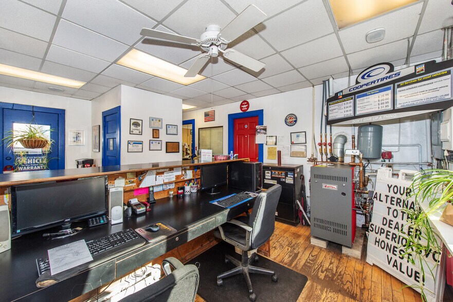More Photos Of 209 S Maple Ave, Ridgewood Auto Repair For Sale