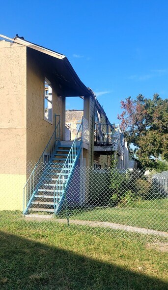 More Photos Of 12803 Northborough Dr, Houston Apartments For Sale