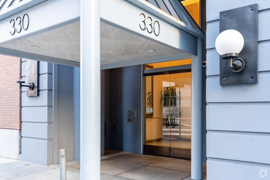 More Photos Of 603-615 Battery St, San Francisco Loft Creative Space For Lease