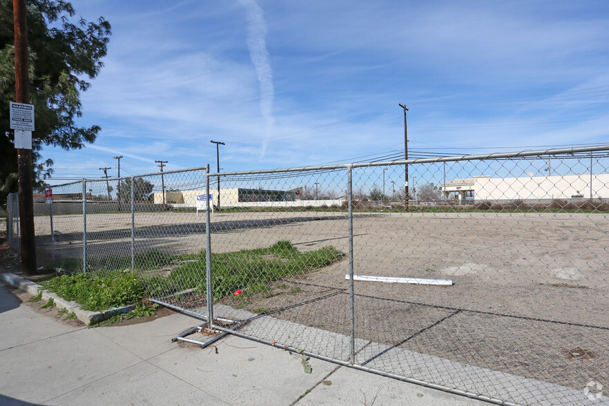 Primary Photo Of Julian Ave, Bakersfield Land For Sale