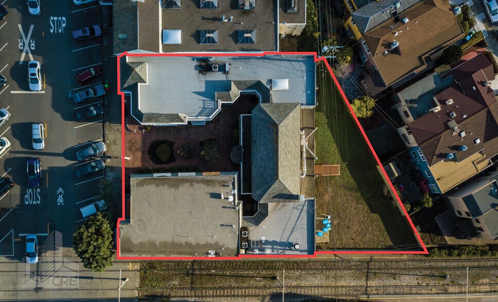 More Photos Of 2633 Ocean Ave, San Francisco Storefront Retail Office For Lease