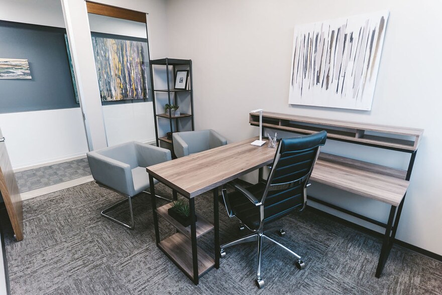 More Photos Of 1705 W Northwest Hwy, Grapevine Unknown For Lease