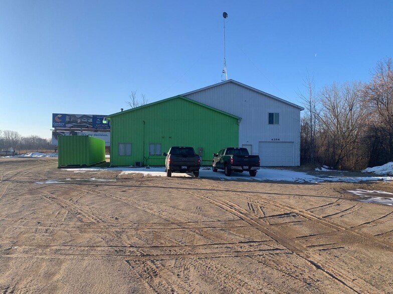 More Photos Of 4356 E Valley Rd, Mount Pleasant Warehouse For Sale