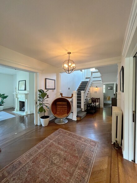 More Photos Of 7 N Mountain Ave, Montclair Office For Sale