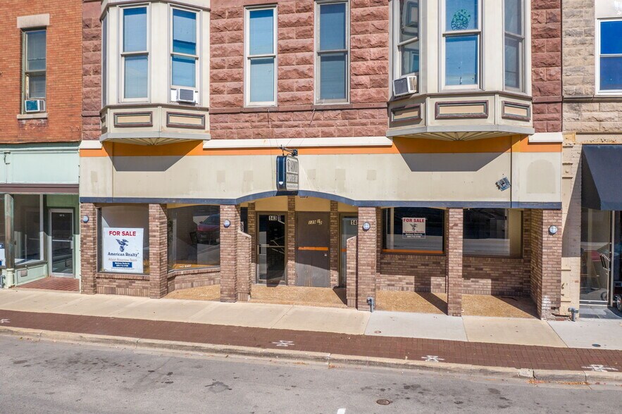 More Photos Of 137 E Lincoln Hwy, Dekalb General Retail For Sale