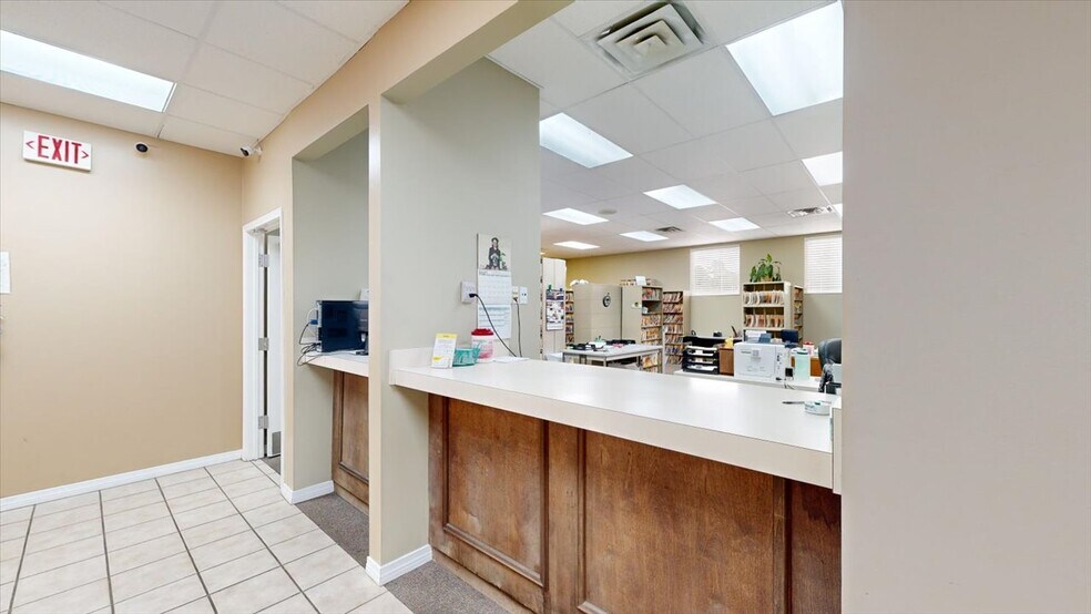 More Photos Of 113 Bo Bo Dr, Crystal Springs Freestanding For Lease