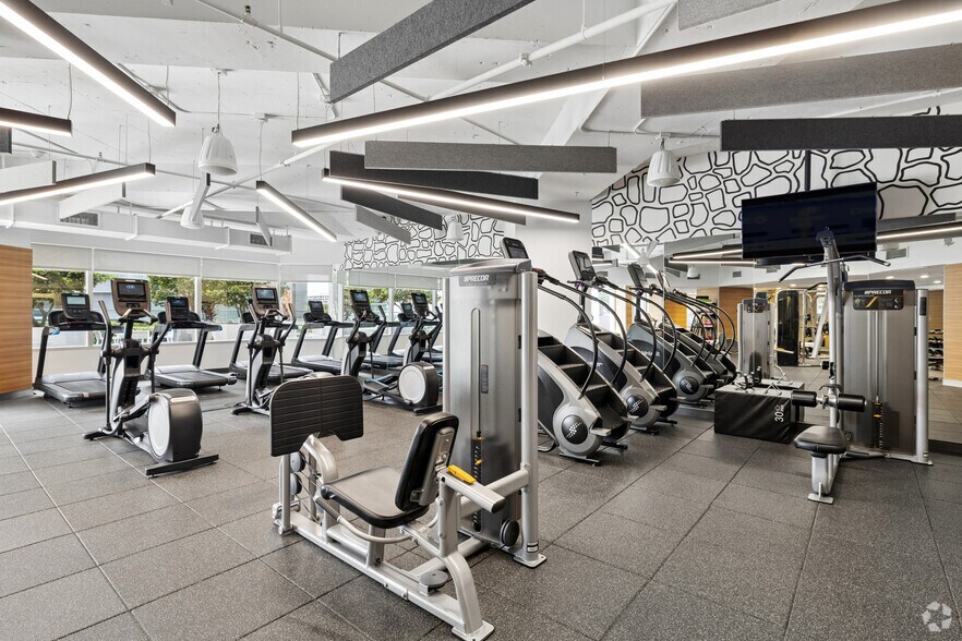 More Photos Of 1221 Brickell Ave, Miami Coworking Space