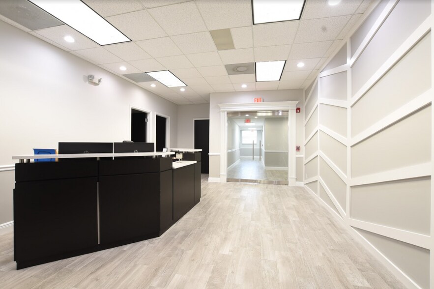 More Photos Of 3820 Colonial Blvd, Fort Myers Medical For Lease