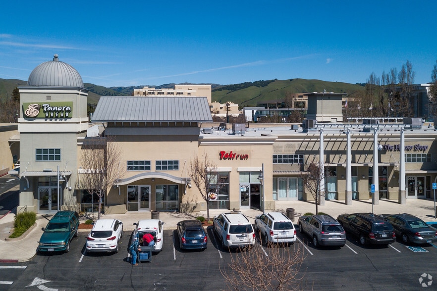 More Photos Of 2600-2780 Mowry Ave, Fremont Unknown For Lease