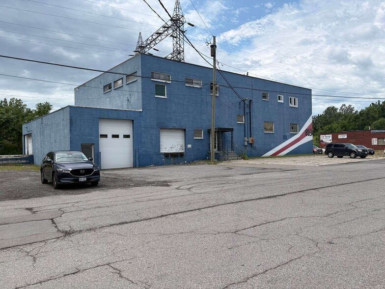 Primary Photo Of 745 Walden ave, Buffalo Manufacturing For Lease