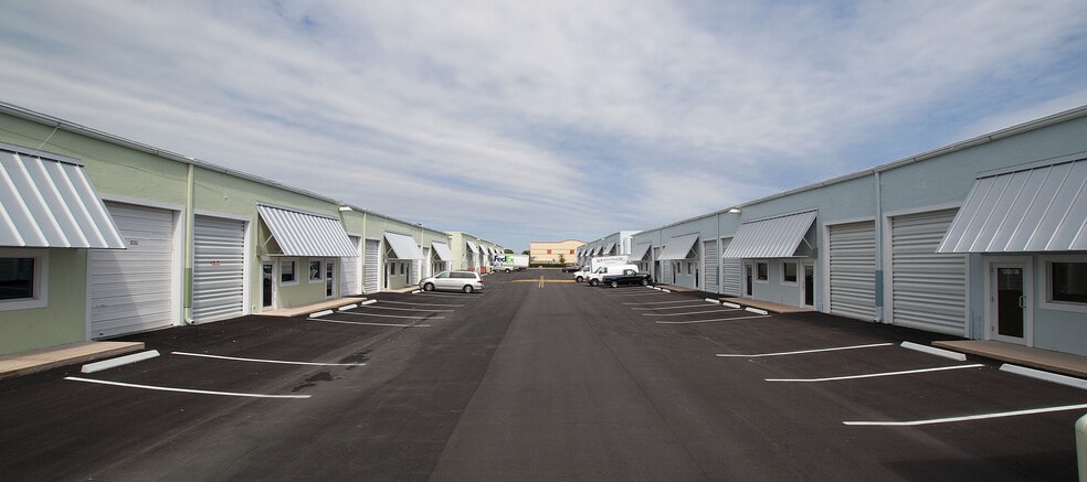 More Photos Of 1200-1340 Stirling Rd, Dania Beach Unknown For Lease