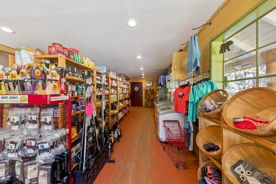 More Photos Of 17481 Highway 50, Twin Bridges General Retail For Sale