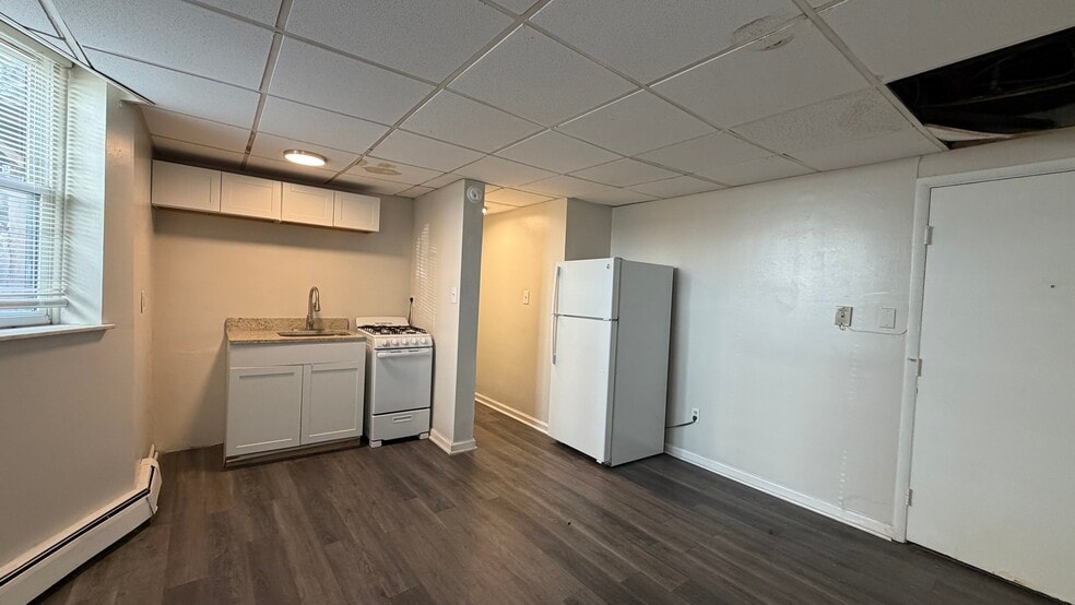 More Photos Of 2072 Elm Ave, Cincinnati Apartments For Sale