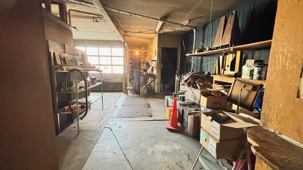 More Photos Of 801 Columbia St, Hudson Storefront Retail Residential For Sale