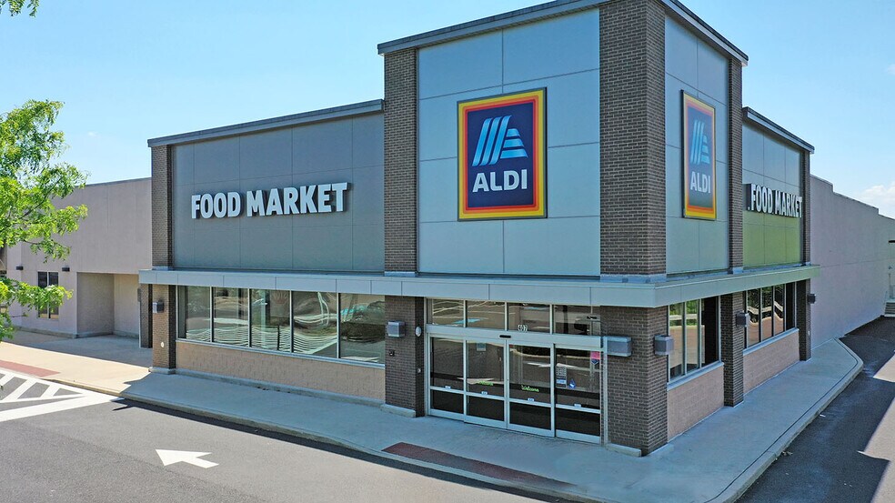 Primary Photo Of 3 W Ridge Pike, Limerick Unknown For Lease