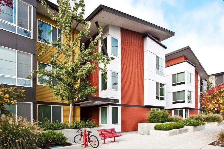 More Photos Of 3850 N Mississippi Ave, Portland Apartments For Lease