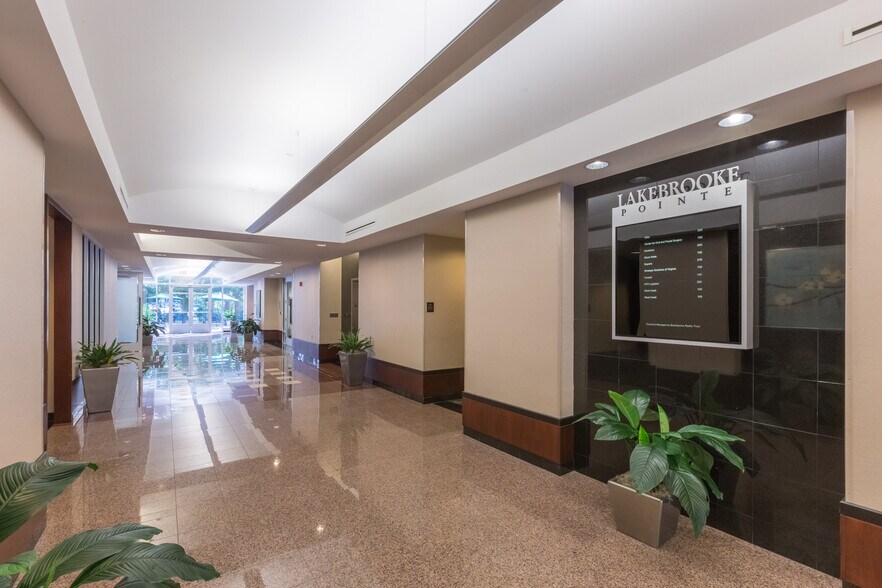 More Photos Of 4805 Lake Brook Dr, Glen Allen Office For Lease