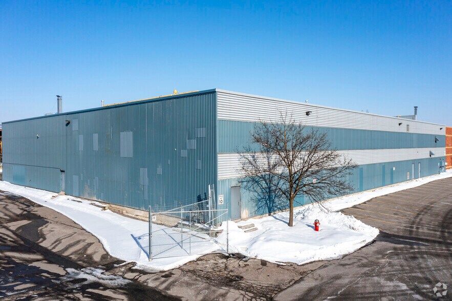 Primary Photo Of 2130 Williams Pky, Brampton Manufacturing For Lease