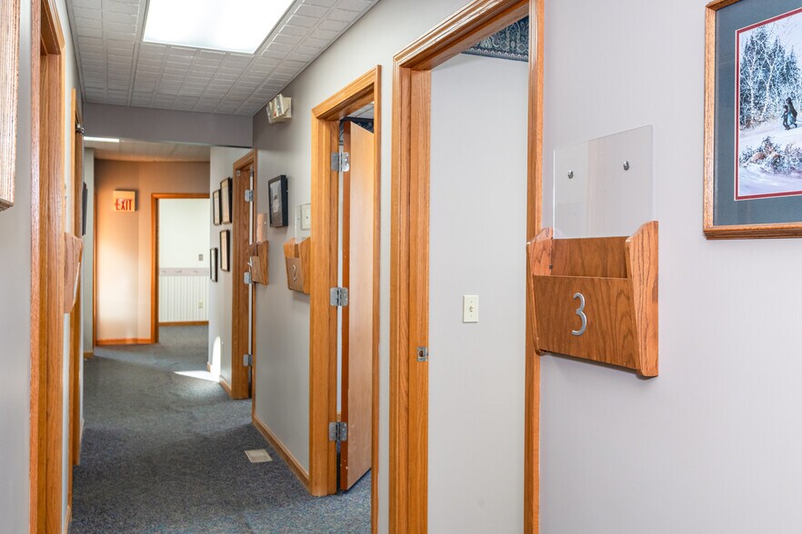 More Photos Of 1752 W High St, Piqua Medical For Sale