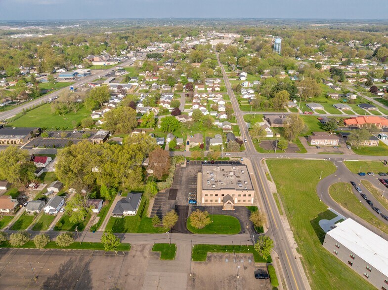 More Photos Of 323 Marion Ave, Massillon Medical For Sale