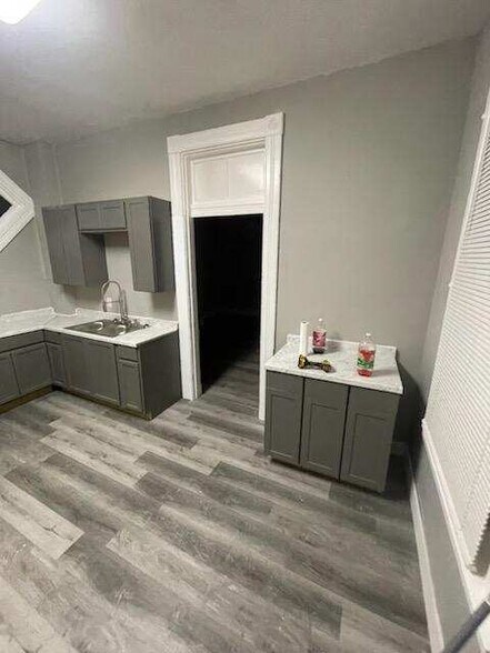 More Photos Of 1757 Westwood Ave, Cincinnati Multifamily For Sale